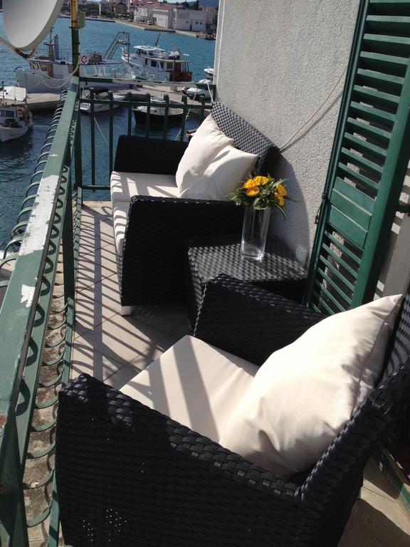 Apartment Sara Pirovac Pokoj fotografie